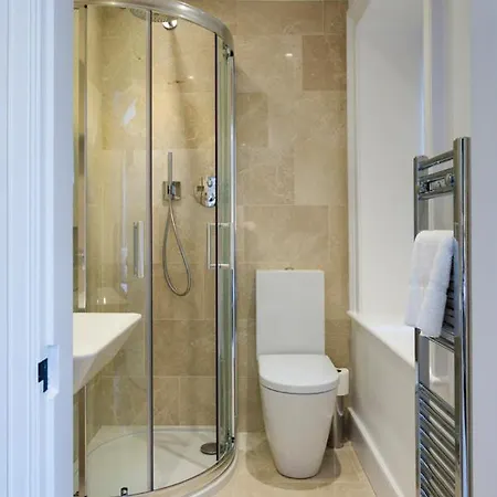 Sleeps 10 With Wifi * Rydal