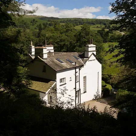 Vila Sleeps 10 With Wifi Rydal